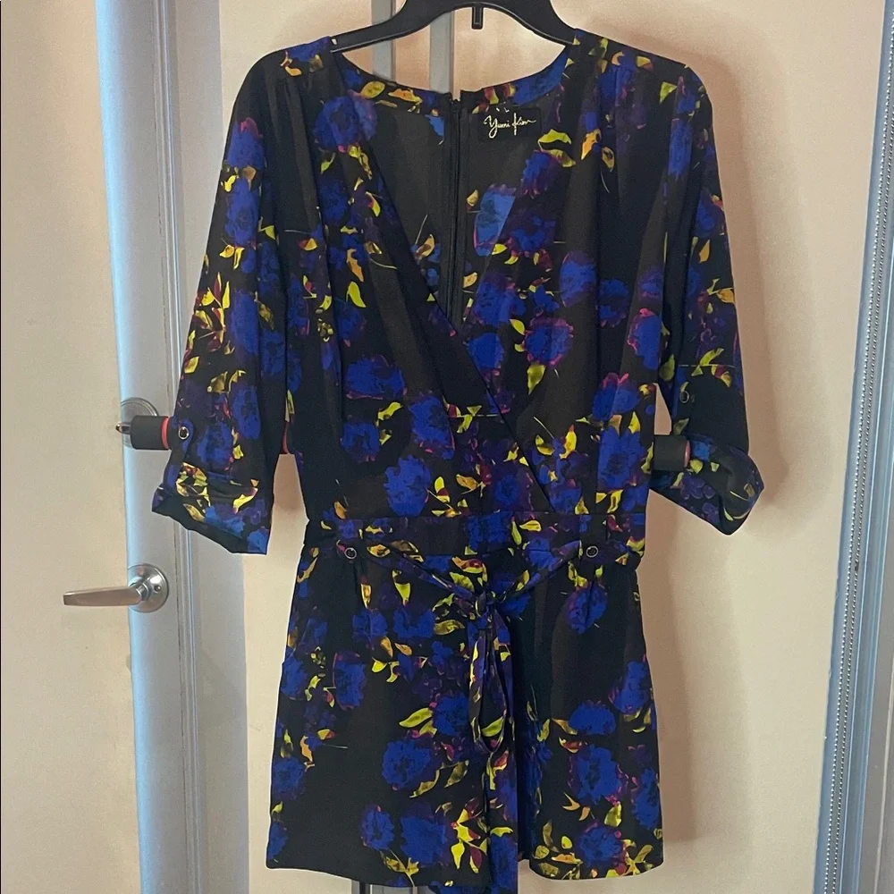 🌟 Yumi Kim Black, Floral Design Wrap Romper - Picture 2 of 14